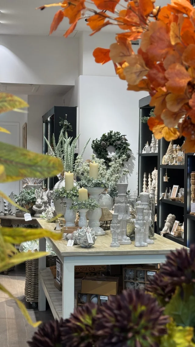 Your Christmas shopping essential, @baytree_interiors are back in Victoria Gate for Winter✨

The most gorgeous Christmas decor, gifts and festive finds, take a trip to their store this weekend!