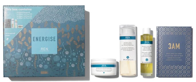 Men’s skincare set with energising products for healthy skin.