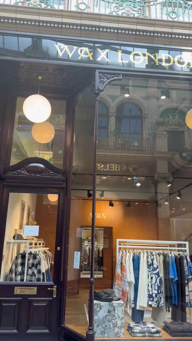 🌅The air is getting warmer and we’re already thinking about holidays… 

We headed over to @waxlondonclothing to view their new Spring Summer collection, full of vibrant colour, lightweight fabrications and standout embroidery. 

Let us know your favourite look below✨